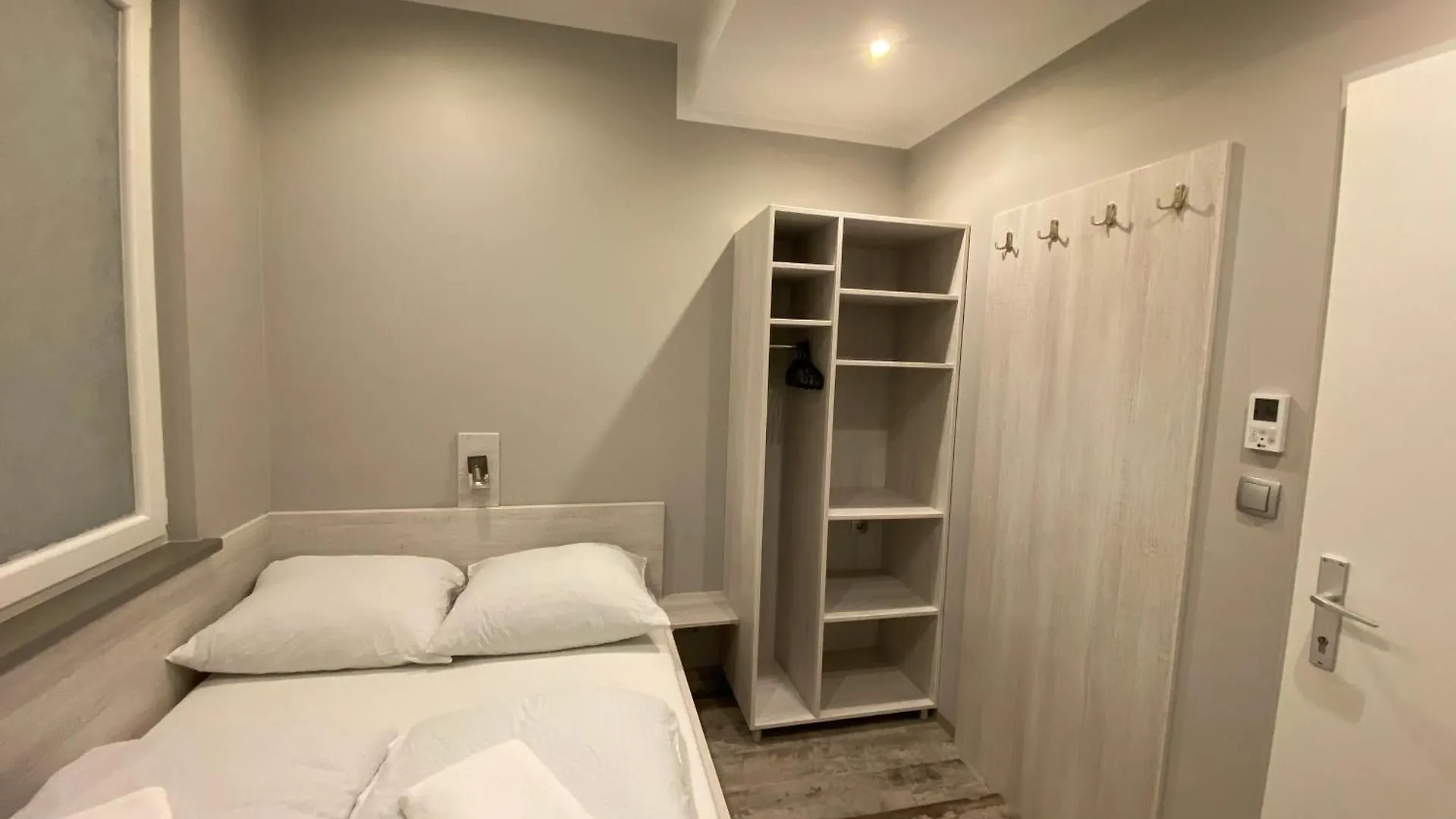 Do Step Inn Meidling - Self-Service-Hotel Vienne Hotel