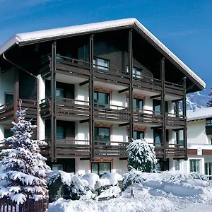 https://clubhotel-gotzens.ischgl-hotels.net