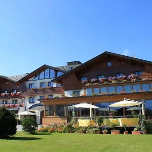 https://airporthotel-salzburg-hotel-am-salzburg-airport.salzburghotels.net