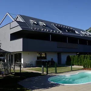 https://villa-landlust.saalbachhinterglemmhotels.com